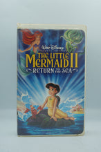 Load image into Gallery viewer, $5 VHS Movies - Ohiohippies.com