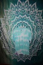 Load image into Gallery viewer, Tie-Dye Size Large - Caliculturesmokeshop.com