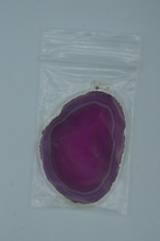 Load image into Gallery viewer, Agate Slices Pendent - Caliculturesmokeshop.com
