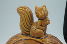 Load image into Gallery viewer, Vintage Ceramic Squirrel Walnut Nut Dish - ohiohippiessmokeshop.com
