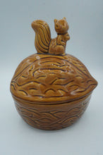 Load image into Gallery viewer, Vintage Ceramic Squirrel Walnut Nut Dish - ohiohippiessmokeshop.com
