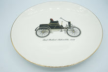 Load image into Gallery viewer, Vintage Car Dinner Plates - ohiohippiessmokeshop.com
