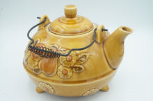 Load image into Gallery viewer, Vintage Tea Pot made in Japan Ceramic - ohiohippiessmokeshop.com
