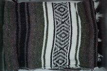 Load image into Gallery viewer, Mexicano Blankets - ohiohippiessmokeshop.com
