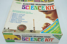 Load image into Gallery viewer, Vintage Science Kits Remcraft - ohiohippiessmokeshop.com
