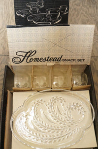 Vintage Homestead Snack Set, 1960 - ohiohippiessmokeshop.com