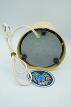 Load image into Gallery viewer, Vintage Juicer Oster Automatic USA made, 120 Volts-1.3 AMPS - ohiohippiessmokeshop.com
