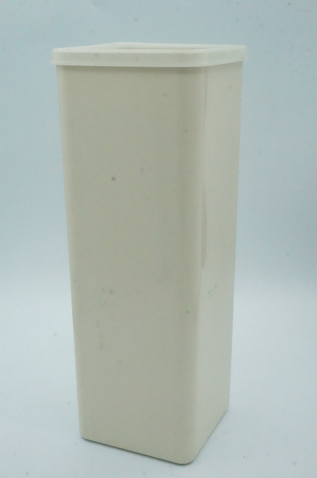 Tupperware Mid-Century Tall Slender with Food Carrier Holder Inside - ohiohippiessmokeshop.com