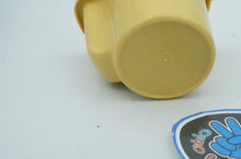 Load image into Gallery viewer, Tupperware Mid-Century Sippy Cup with Lid - ohiohippiessmokeshop.com
