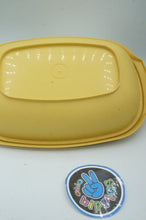 Load image into Gallery viewer, Tupperware Mid-Century Steamer Container - ohiohippiessmokeshop.com
