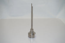 Load image into Gallery viewer, Titanium Dabber With carb
