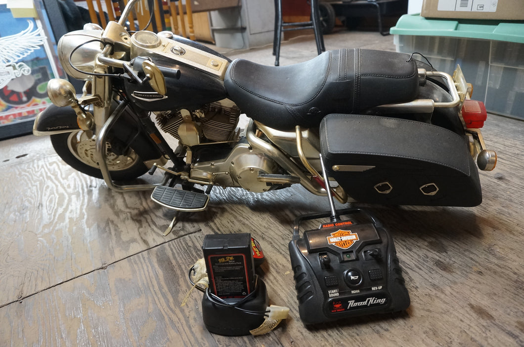 Harley-Davidson remote controlled motorcycle- ohiohippies.com