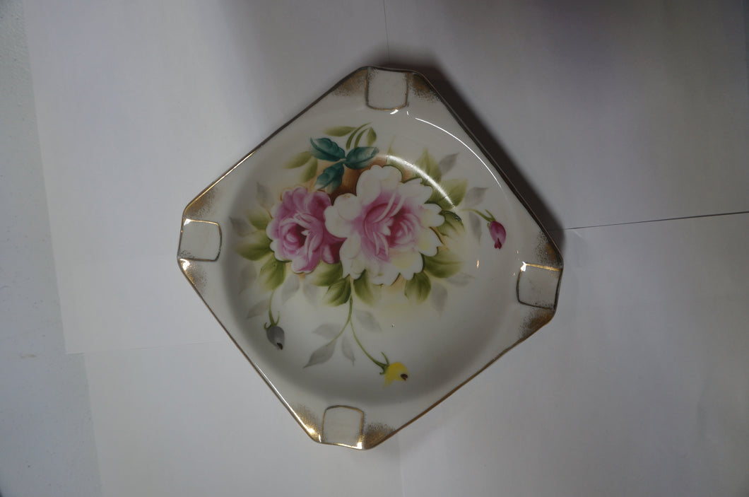 Vintage Flower Ashtray- ohiohippies.com