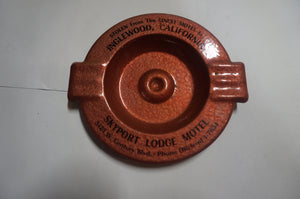 Skyport Lodge Motel ashtray- ohiohippies.com