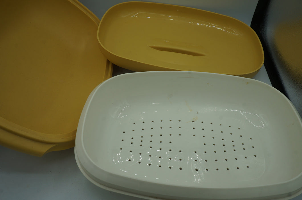 vintage Tupperware 3-piece veggie steamer- ohiohippies.com