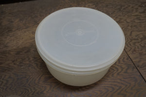 large vintage Tupperware container- ohiohippies.com