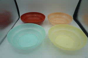 vintage Tupperware cereal bowl set- ohiohippies.com