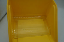 Load image into Gallery viewer, vintage Tupperware container- ohiohippies.com
