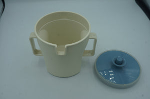 vintage Tupperware coffee cup- ohiohippies.com