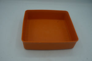 vintage Tupperware container- ohiohippies.com