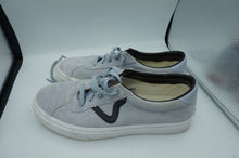 Load image into Gallery viewer, lightly used VANS shoes- ohiohippies.com
