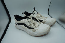 Load image into Gallery viewer, lightly used VANS shoes- ohiohippies.com
