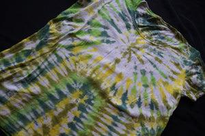 Ladies Tie Dye - Caliculturesmokeshop.com