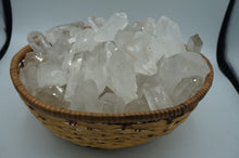 Load image into Gallery viewer, Large/Medium Quartz Points - Caliculturesmkeshop.com
