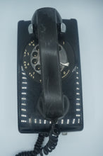 Load image into Gallery viewer, Old Vintage Telephone - ohiohippies.com
