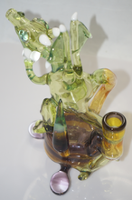 Load image into Gallery viewer, Green Orb Dragon American Glass Oil Rig Pipe
