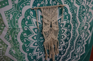 White Macrame Wall Hanger - Caliculturesmokeshop.com