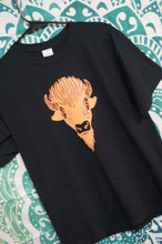 Load image into Gallery viewer, Cool Buffalo t-shirt - ohiohippiessmokeshop.com
