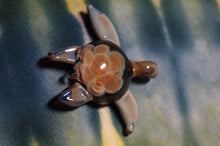 Load image into Gallery viewer, Flower Turtle Glass Pendant - Caliculturesmokeshop.com
