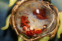 Load image into Gallery viewer, Inner Ocean Turtle Glass Pendant - Caliculturesmokeshop.com
