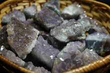 Load image into Gallery viewer, Amethyst Cluster - Caliculturesmokeshop.com
